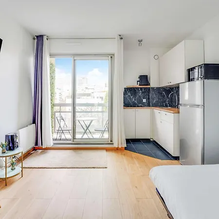 Charming 2p - Courbevoie